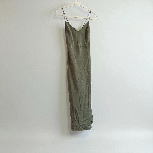 NWT CRASHING PROM MIDI DRESS GREEN Medium - Picture 2 of 14